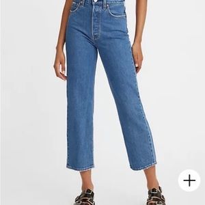 Levi’s Ribcage Straight Ankle Sz 27